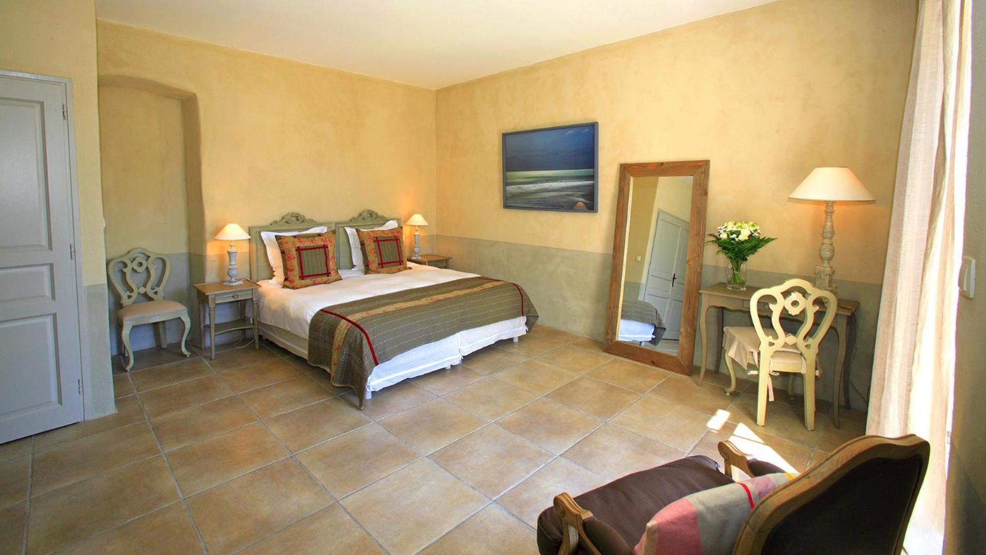 Le Couvent D'Herepian - Hotel & Spa Exteriör bild